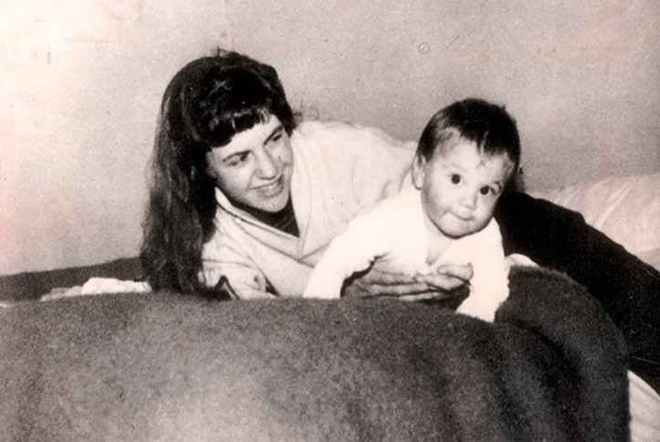 Plath-with-baby