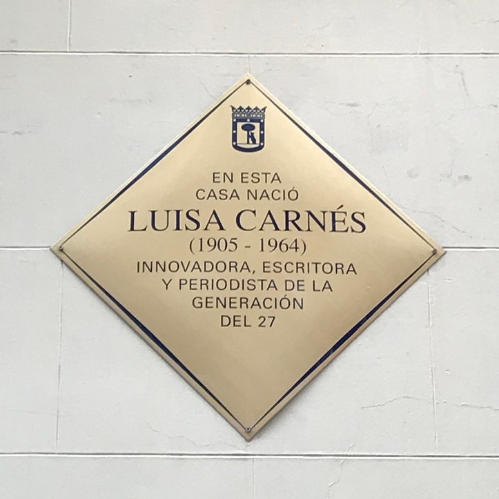 1200px-Aquí_nació_Luisa_Carnés